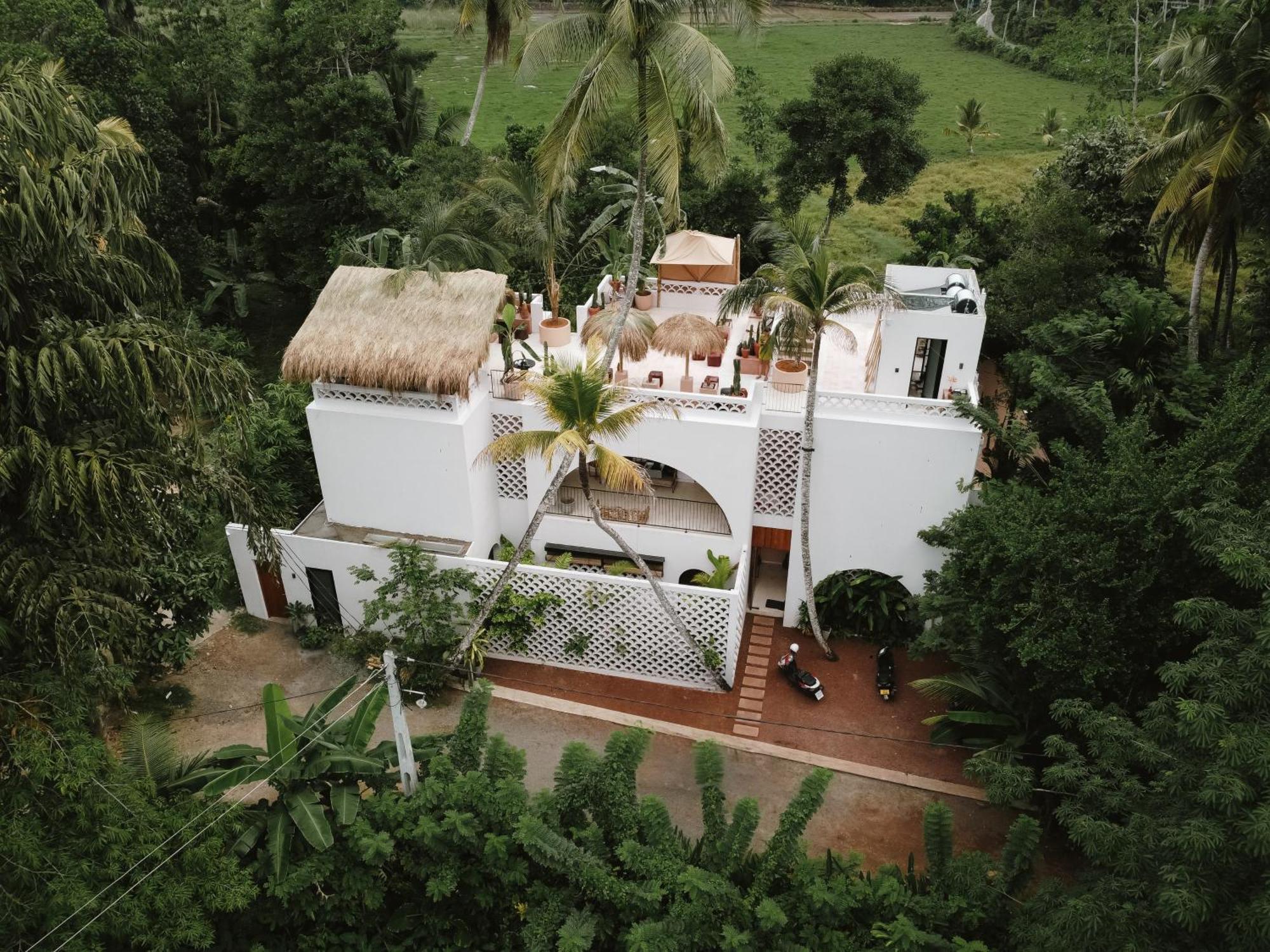 Black Honey Ahangama Exterior photo